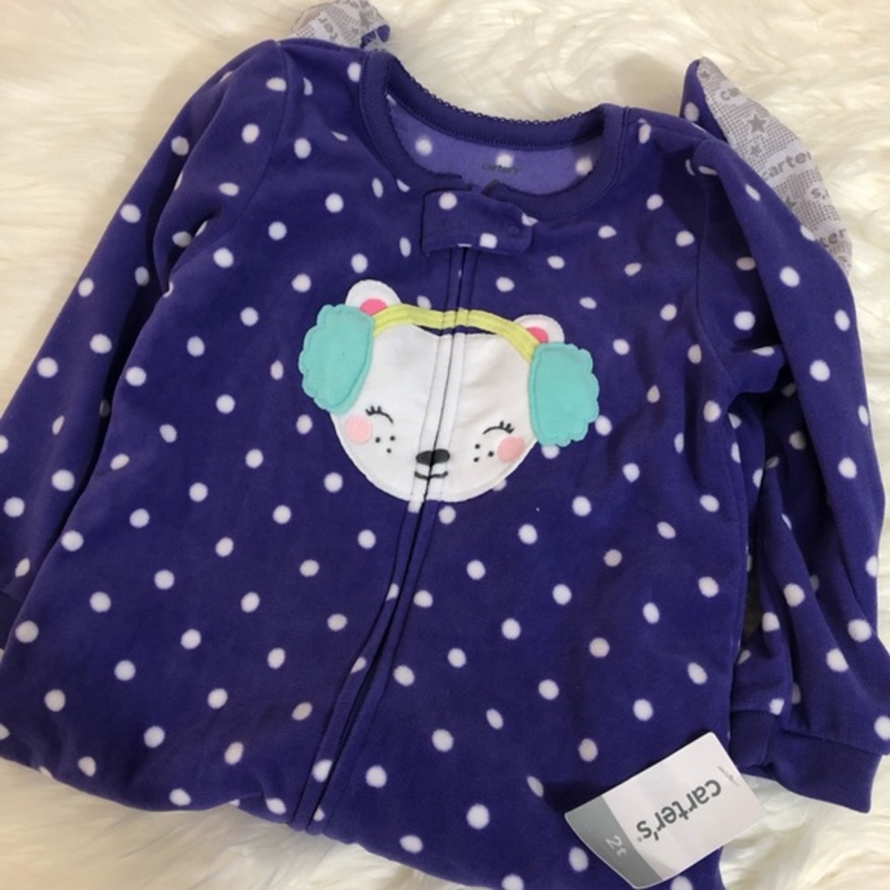 Carter’s- fleece pajamas- 2T- purple/white